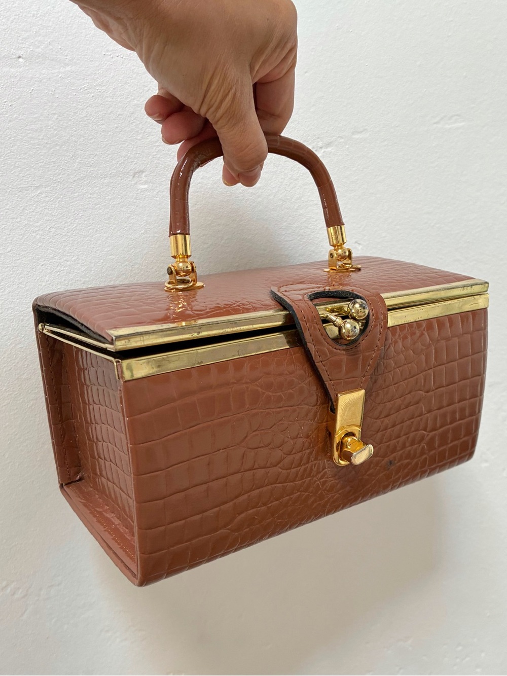 Vintage 1950s/1960s Style Structured Crocodile Embossed Box Bag